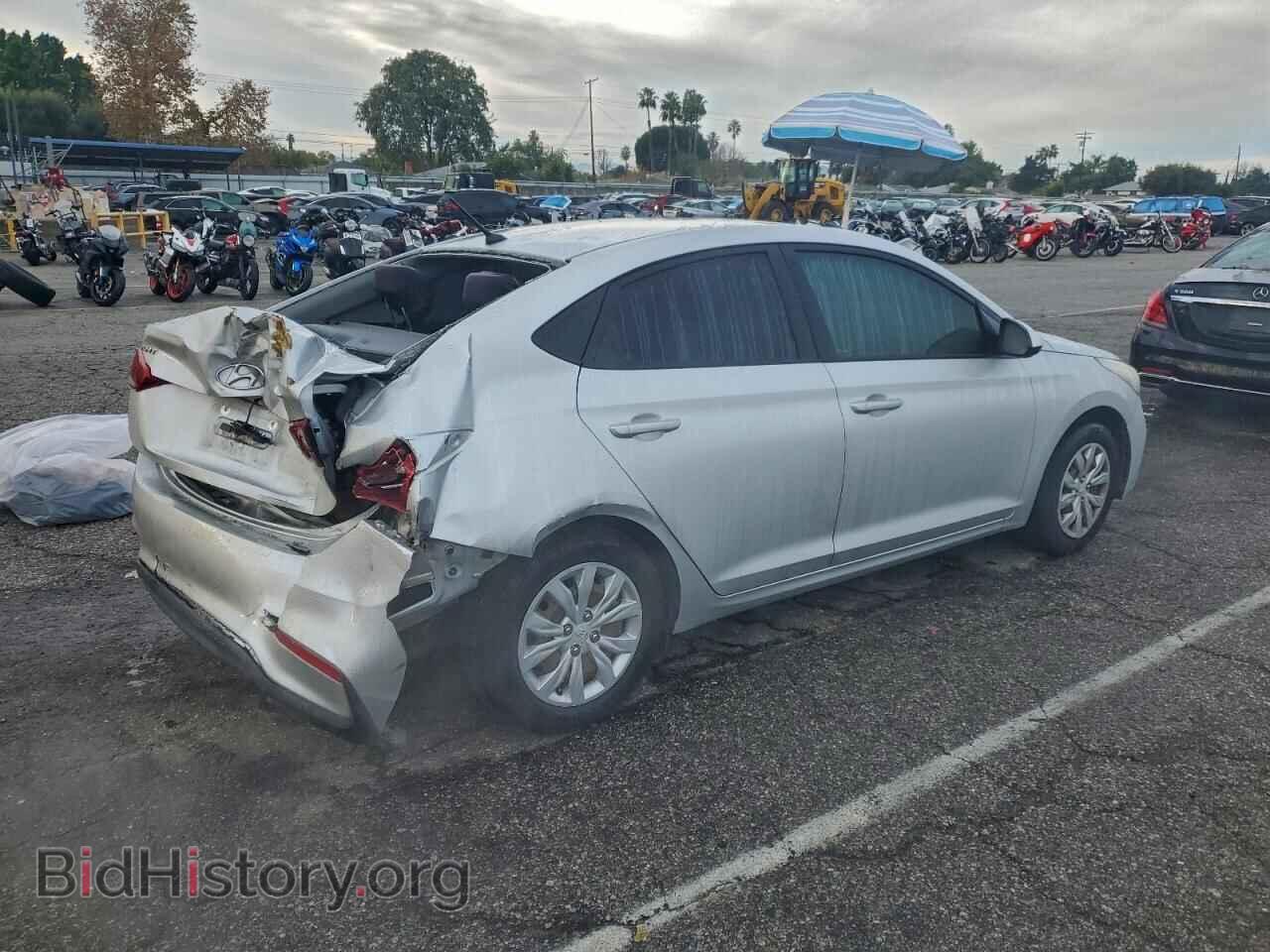 2019 HYUNDAI ACCENT - VIN: 3KPC24A3XKE079761 - Фото 3