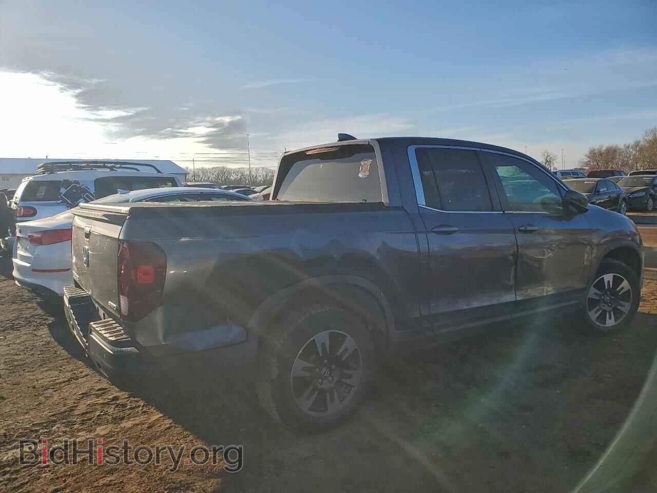 2017 HONDA RIDGELINE - VIN: 5FPYK3F66HB002964 - Фото 3