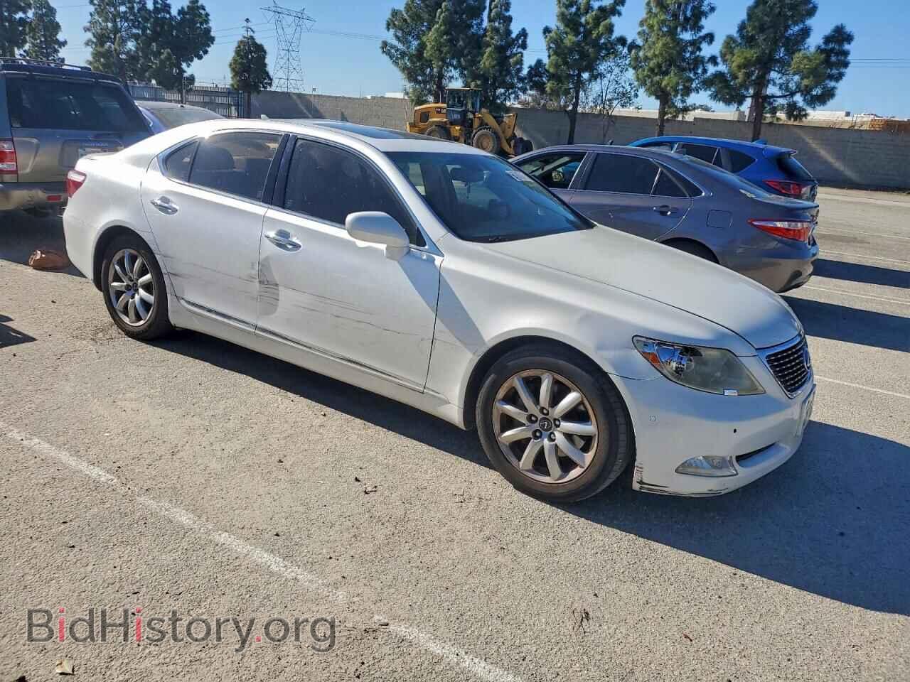 2007 LEXUS LS460 - VIN: JTHBL46F675018937 - Photo 4