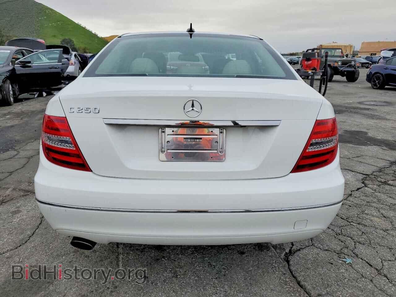2013 MERCEDES-BENZ C-CLASS - VIN: WDDGF4HB9DF992111 - Фото 6