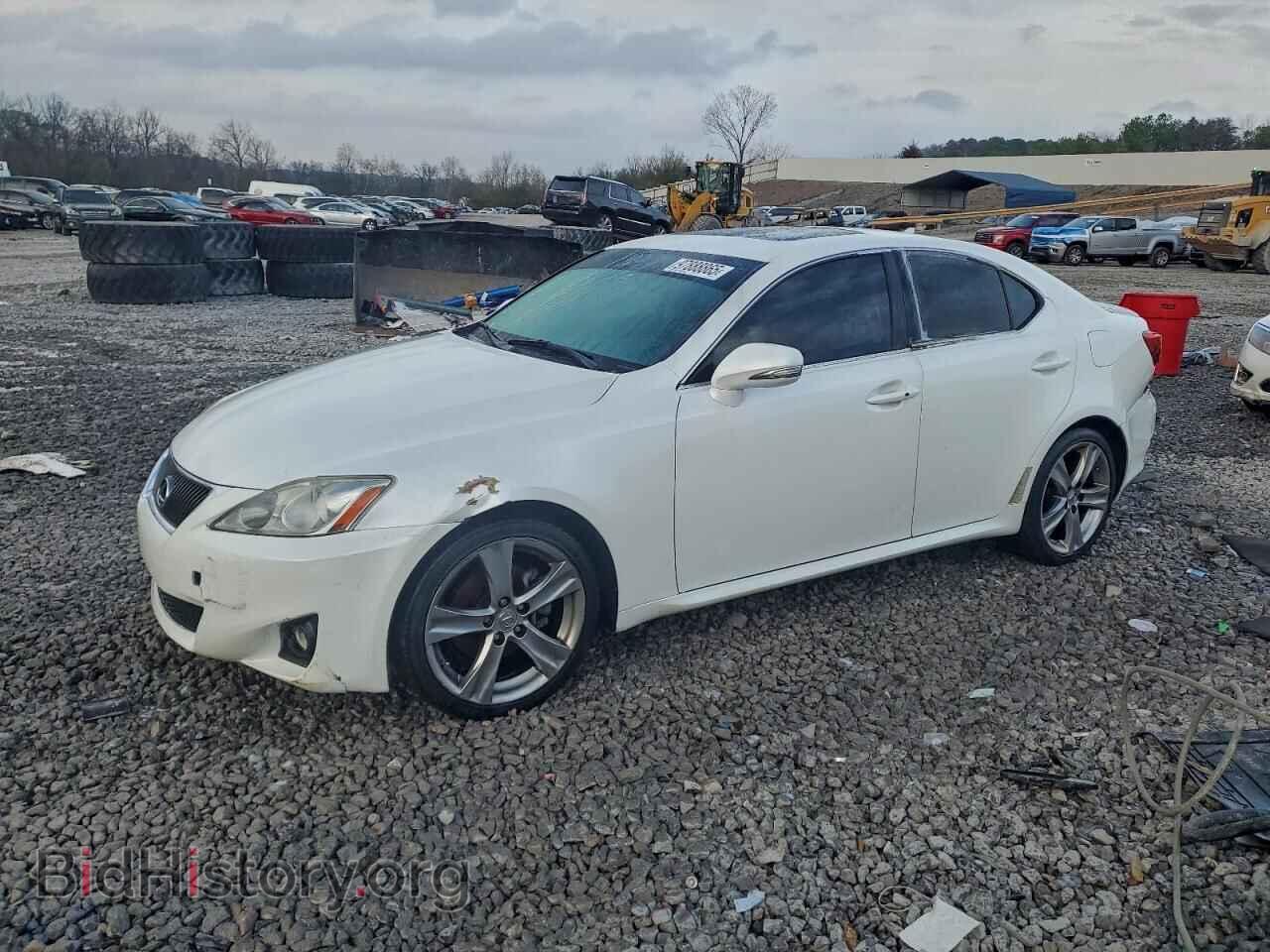Photo JTHBF5C2XB5140708 - LEXUS IS 2011
