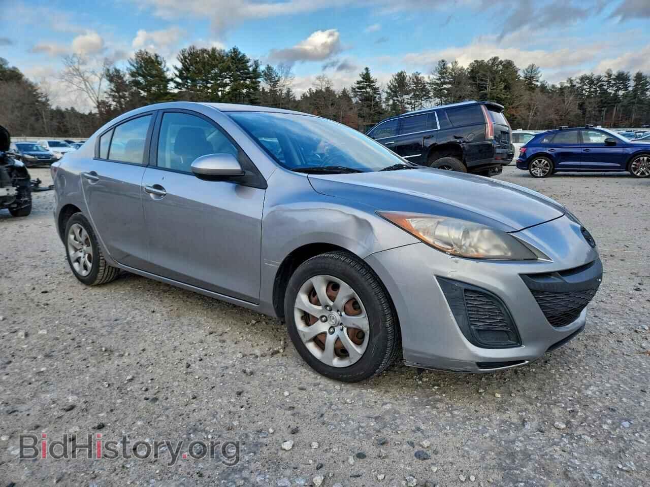 2011 MAZDA 3 - VIN: JM1BL1UF0B1464147 - Фото 4