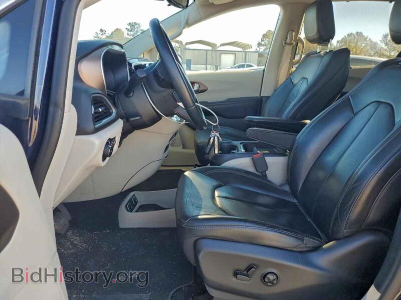 2017 Chrysler PACIFICA (VIN 2C4RC1BG6HR710844) — фото 7 из 13