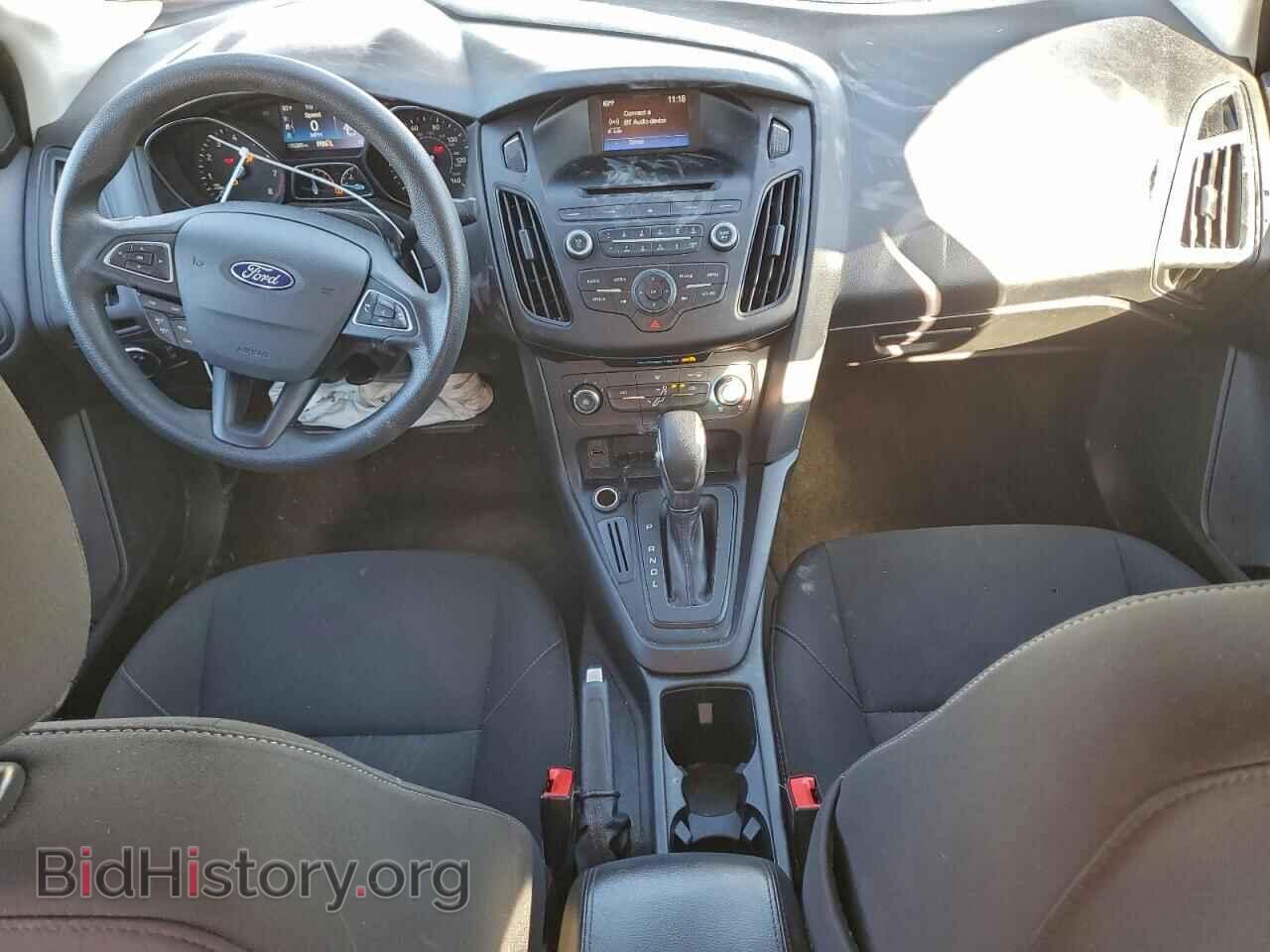 2017 FORD FOCUS - VIN: 1FADP3F2XHL320224 - Photo 8