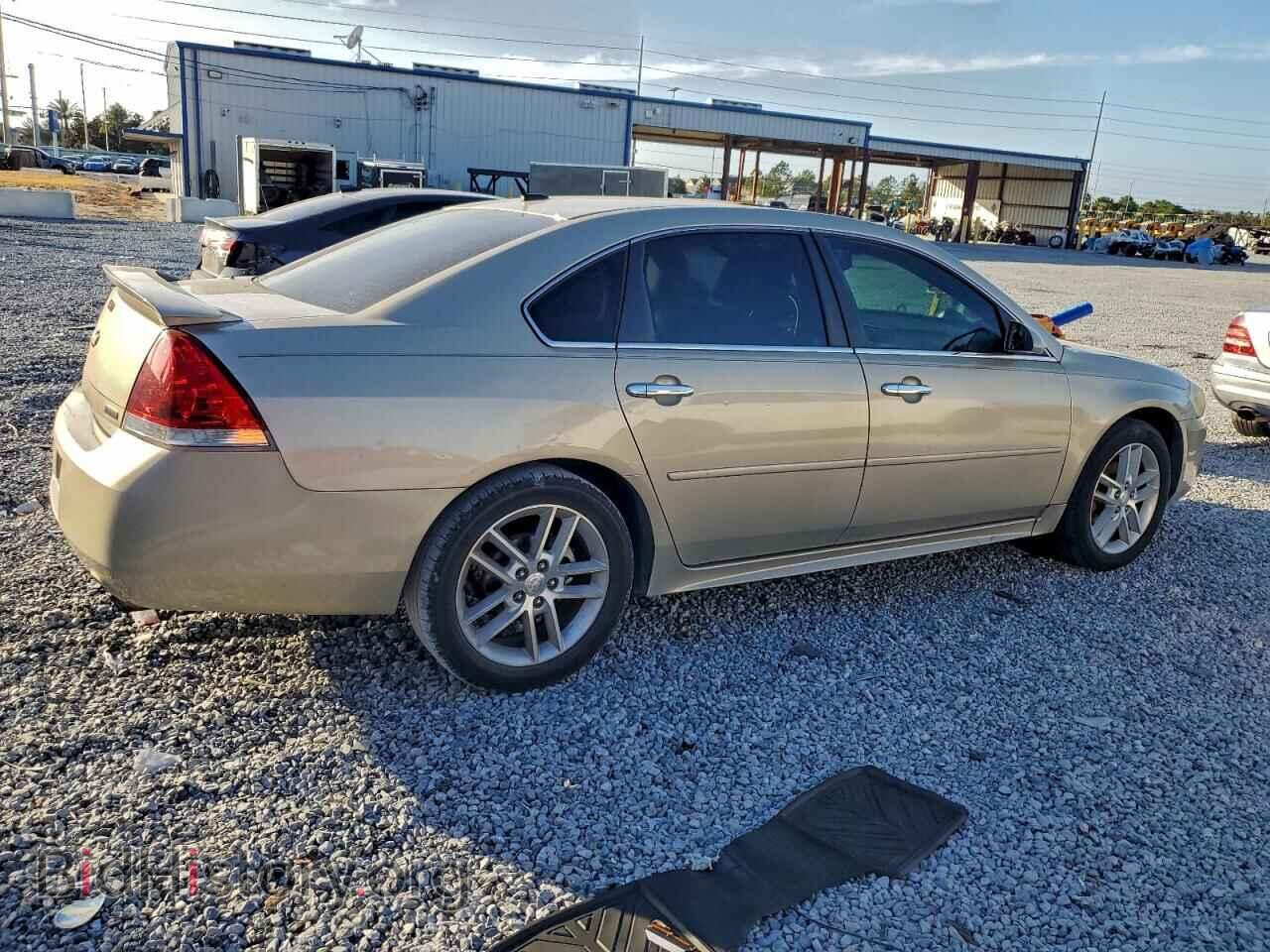 2012 CHEVROLET IMPALA - VIN: 2G1WC5E3XC1180736 - Фото 3