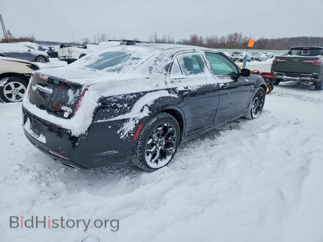 2019 CHRYSLER 300 - VIN: 2C3CCAGG7KH634440 - Photo 3