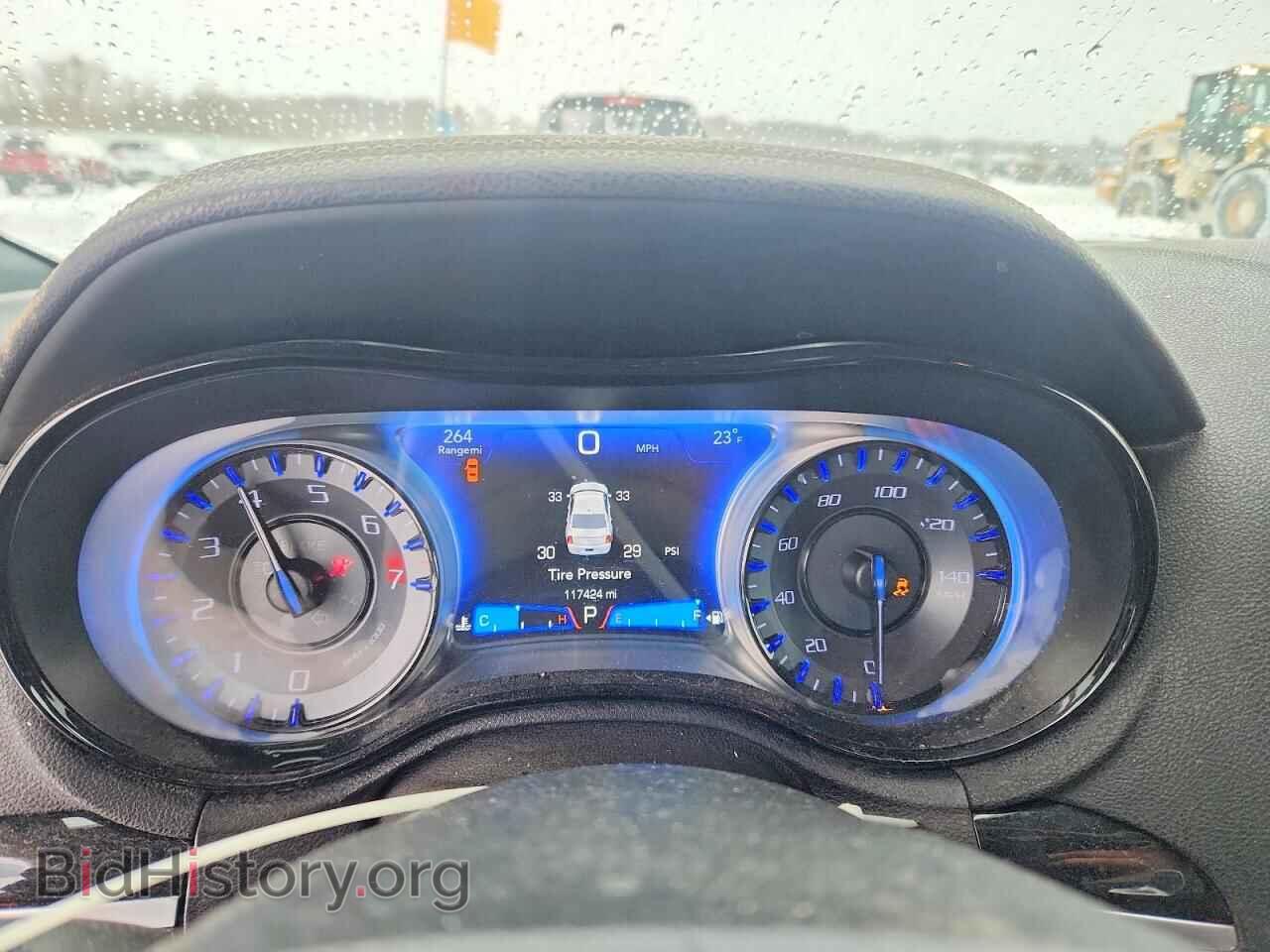 2019 CHRYSLER 300 - VIN: 2C3CCAGG7KH634440 - Photo 9