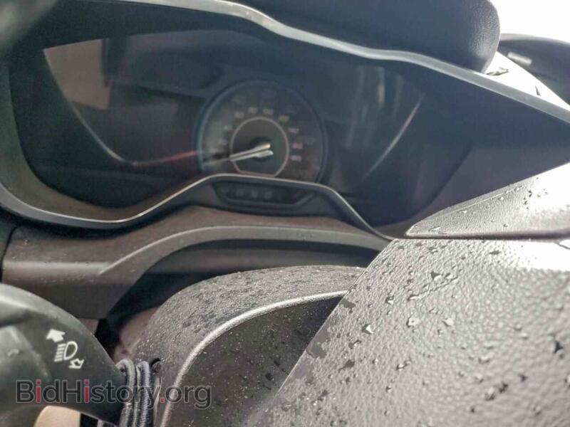 2014 Ford CMAX (VIN 1FADP5AUXEL520097) — photo 9 of 13