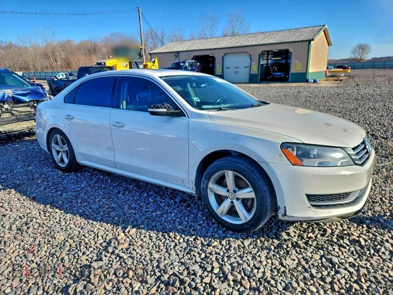 2013 VOLKSWAGEN PASSAT - VIN: 1VWBP7A32DC087875 - Фото 4