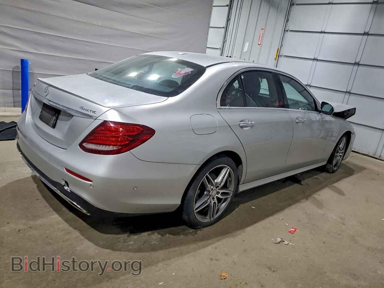 2017 MERCEDES-BENZ E-CLASS - VIN: WDDZF4KB6HA108596 - Фото 3