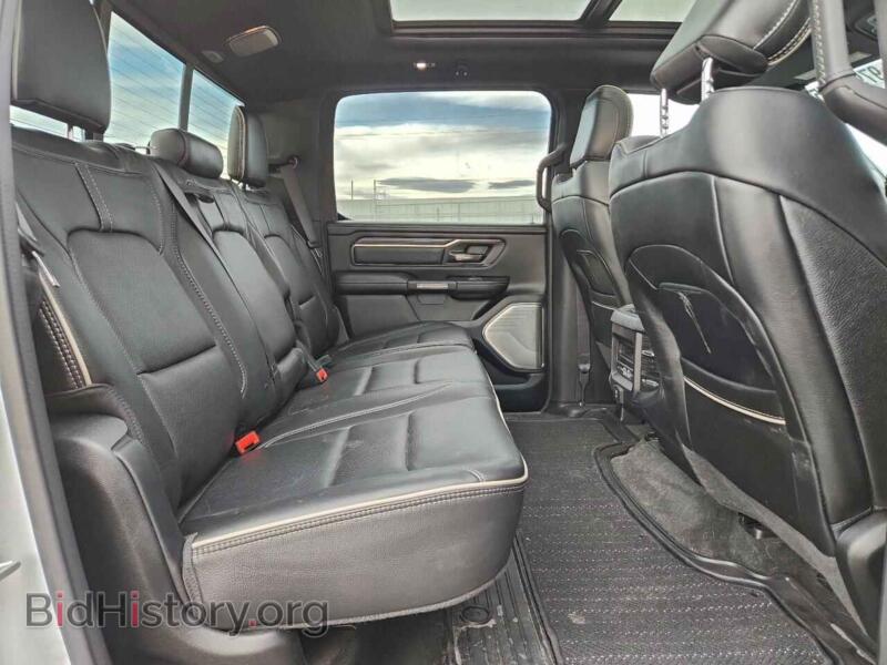 2021 RAM 1500 (VIN 1C6SRFHM2MN720618) — фото 10 из 13