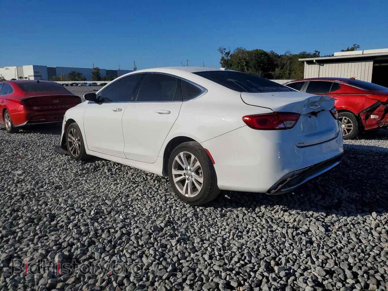 2015 CHRYSLER 200 - VIN: 1C3CCCABXFN760930 - Photo 2