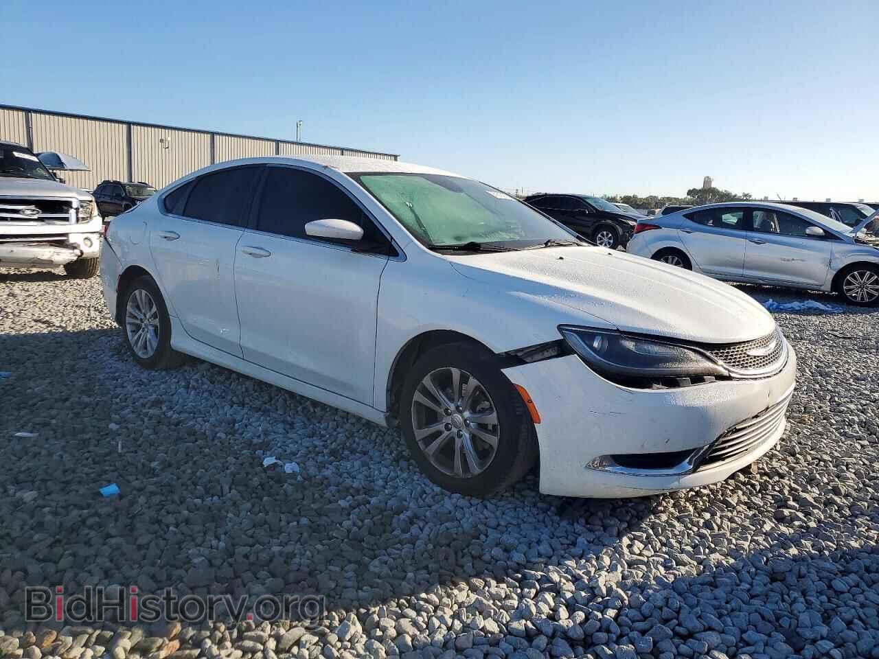 2015 CHRYSLER 200 - VIN: 1C3CCCABXFN760930 - Photo 4