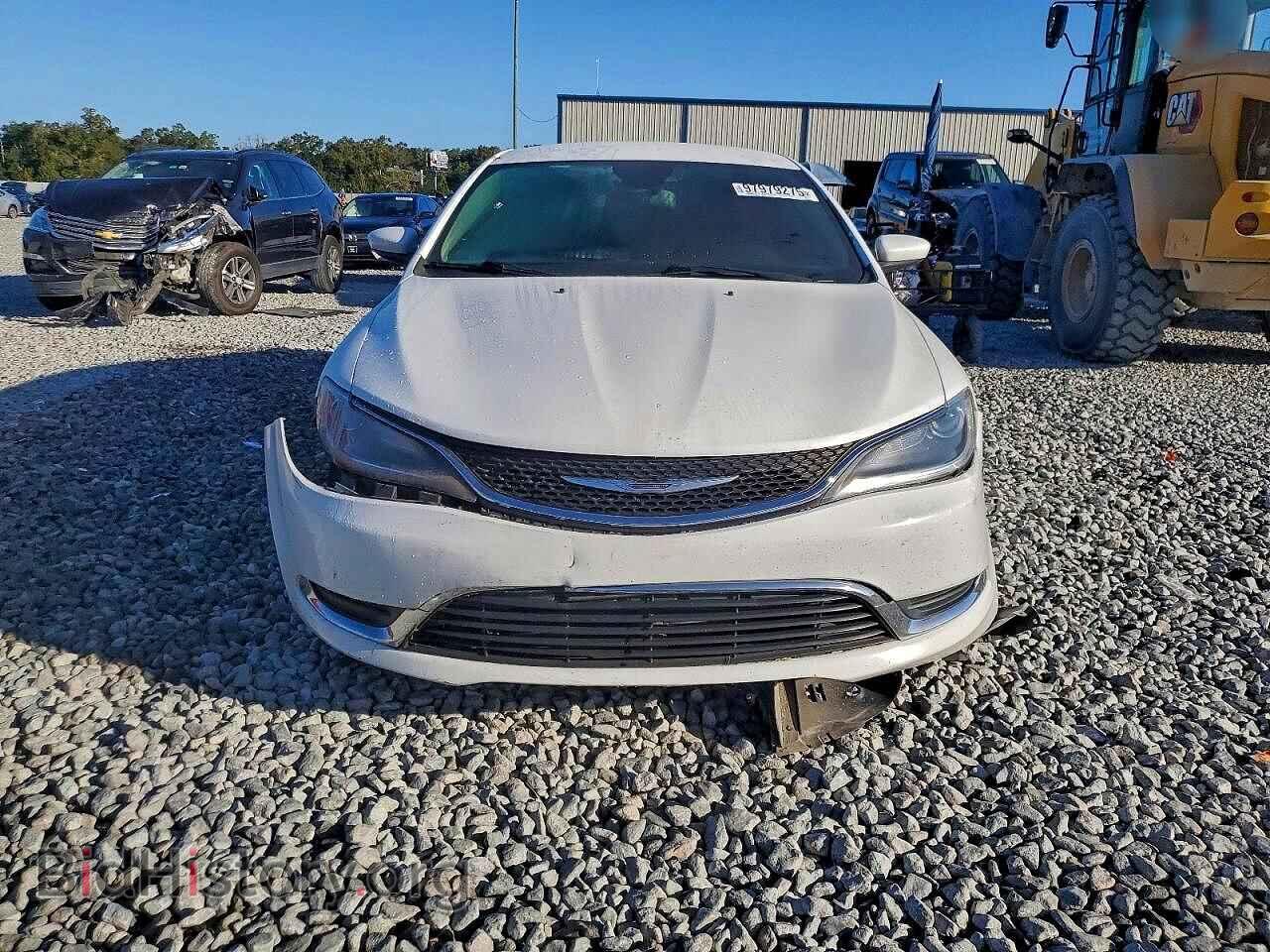 2015 CHRYSLER 200 - VIN: 1C3CCCABXFN760930 - Photo 5