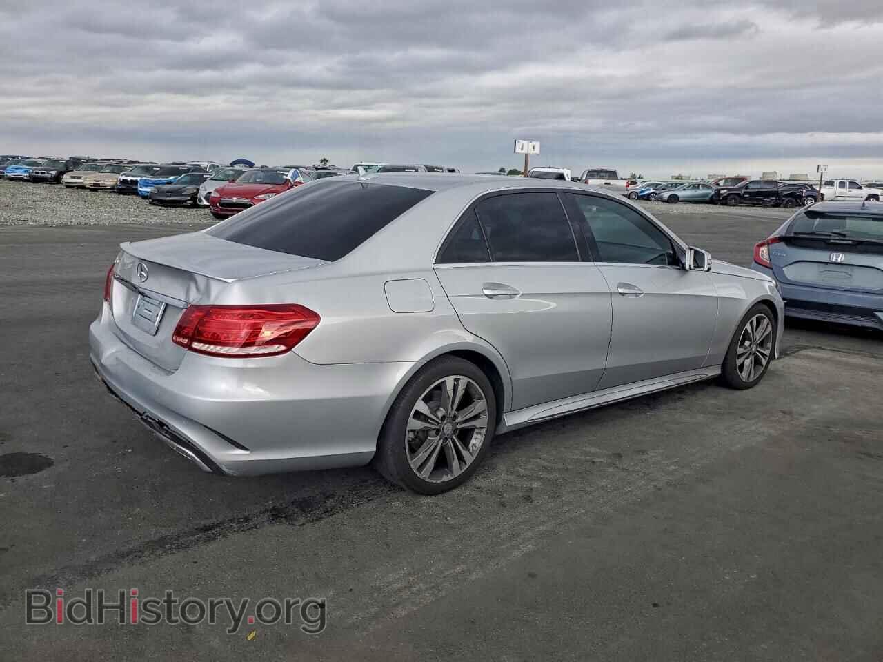 2014 MERCEDES-BENZ E-CLASS - VIN: WDDHF5KB0EA798942 - Фото 3