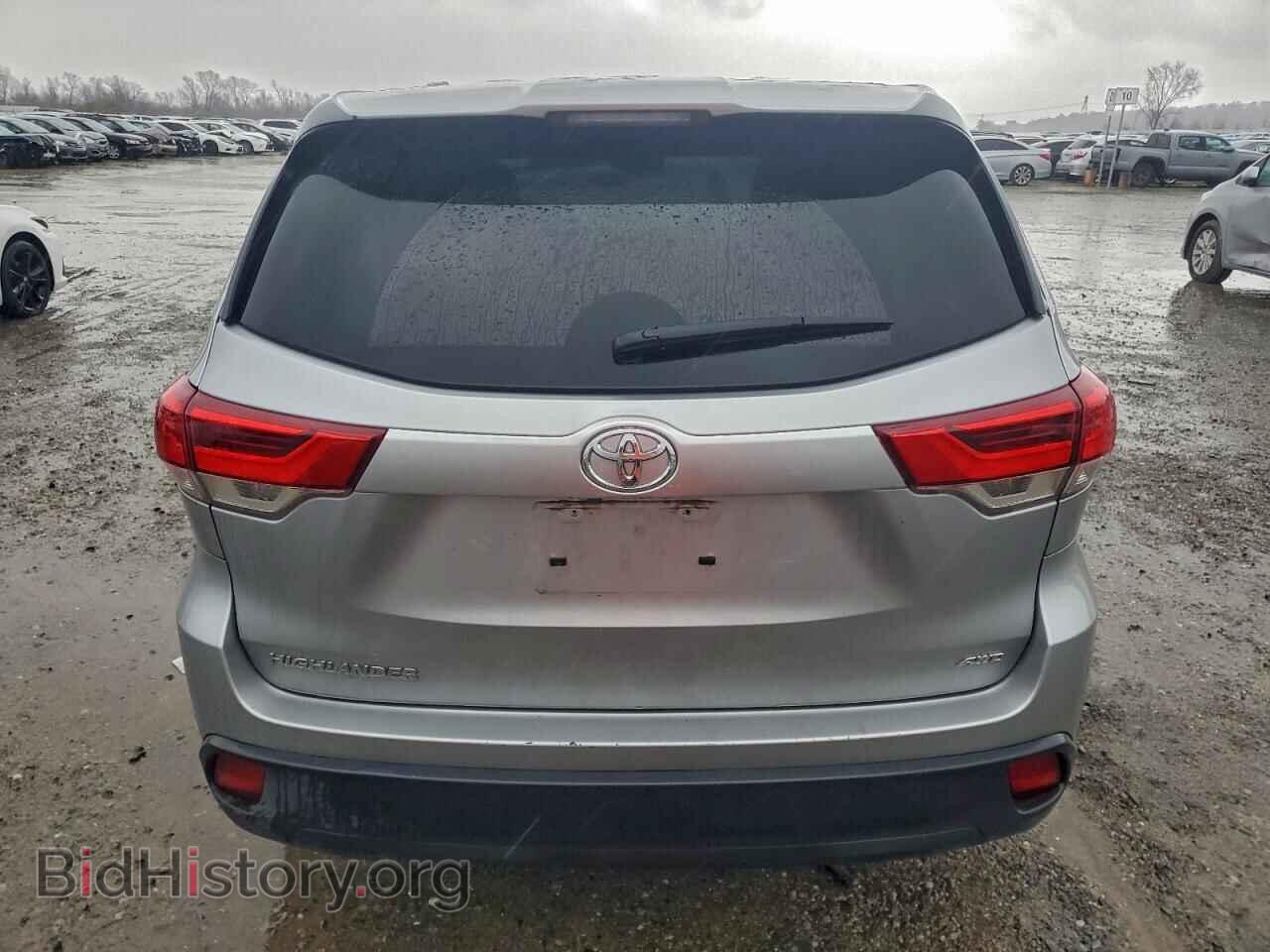 2018 TOYOTA HIGHLANDER - VIN: 5TDBZRFH2JS497633 - Фото 6