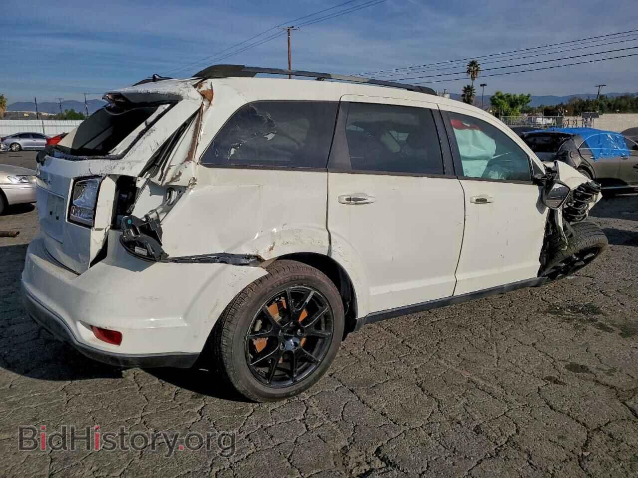 2017 DODGE JOURNEY - VIN: 3C4PDCBB0HT562529 - Фото 3