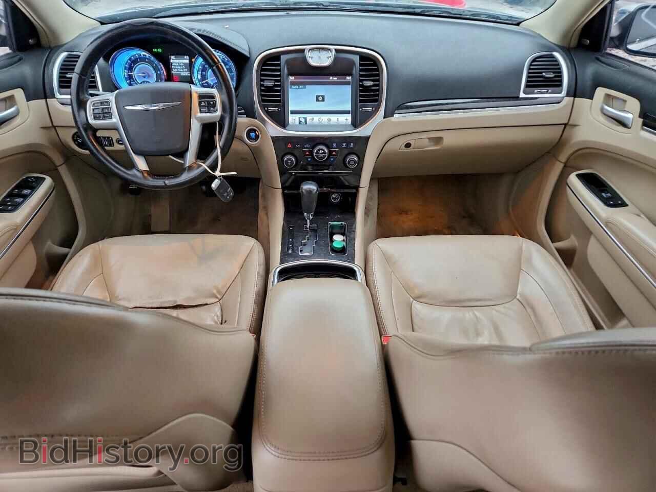 2011 CHRYSLER 300 - VIN: 2C3CA5CG7BH564313 - Фото 8
