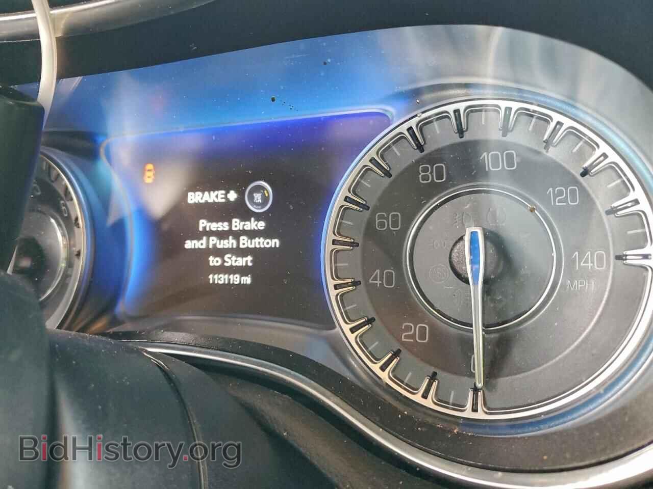 2019 CHRYSLER 300 - VIN: 2C3CCARG6KH690060 - Фото 9