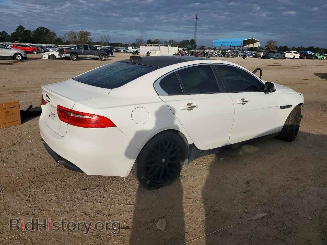 2017 JAGUAR XE - VIN: SAJAR4BG3HA962666 - Фото 3
