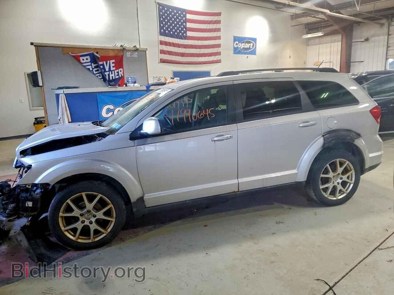 Фотография 3D4PH1FG2BT560869 - DODGE JOURNEY 2011