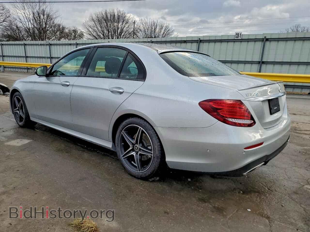 2018 MERCEDES-BENZ E-CLASS - VIN: WDDZF4KB7JA390706 - Фото 2
