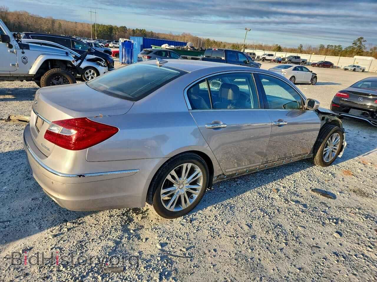 2013 HYUNDAI GENESIS - VIN: KMHGC4DD1DU250111 - Фото 3