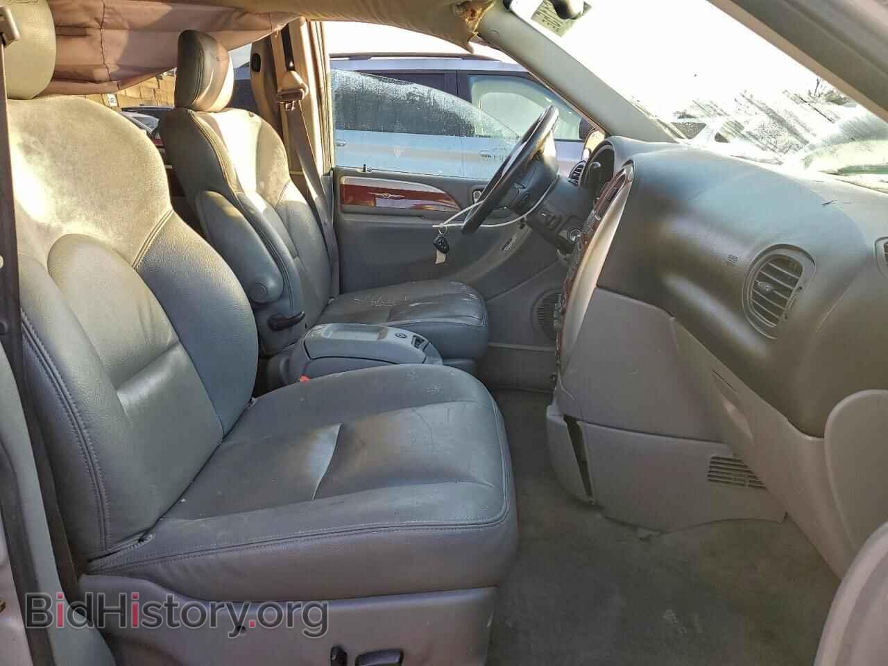 2005 CHRYSLER MINIVAN - VIN: 2C8GP64L35R409641 - Фото 7