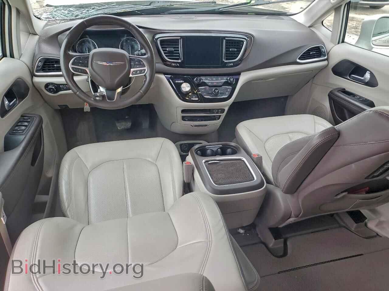 2017 CHRYSLER PACIFICA - VIN: 2C4RC1EG2HR739883 - Photo 8