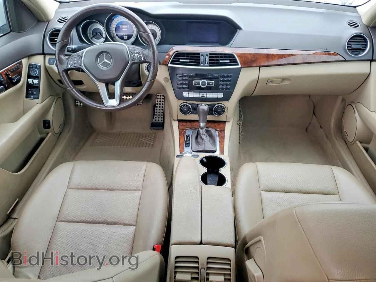 2013 MERCEDES-BENZ C-CLASS - VIN: WDDGF8AB9DA782638 - Фото 8