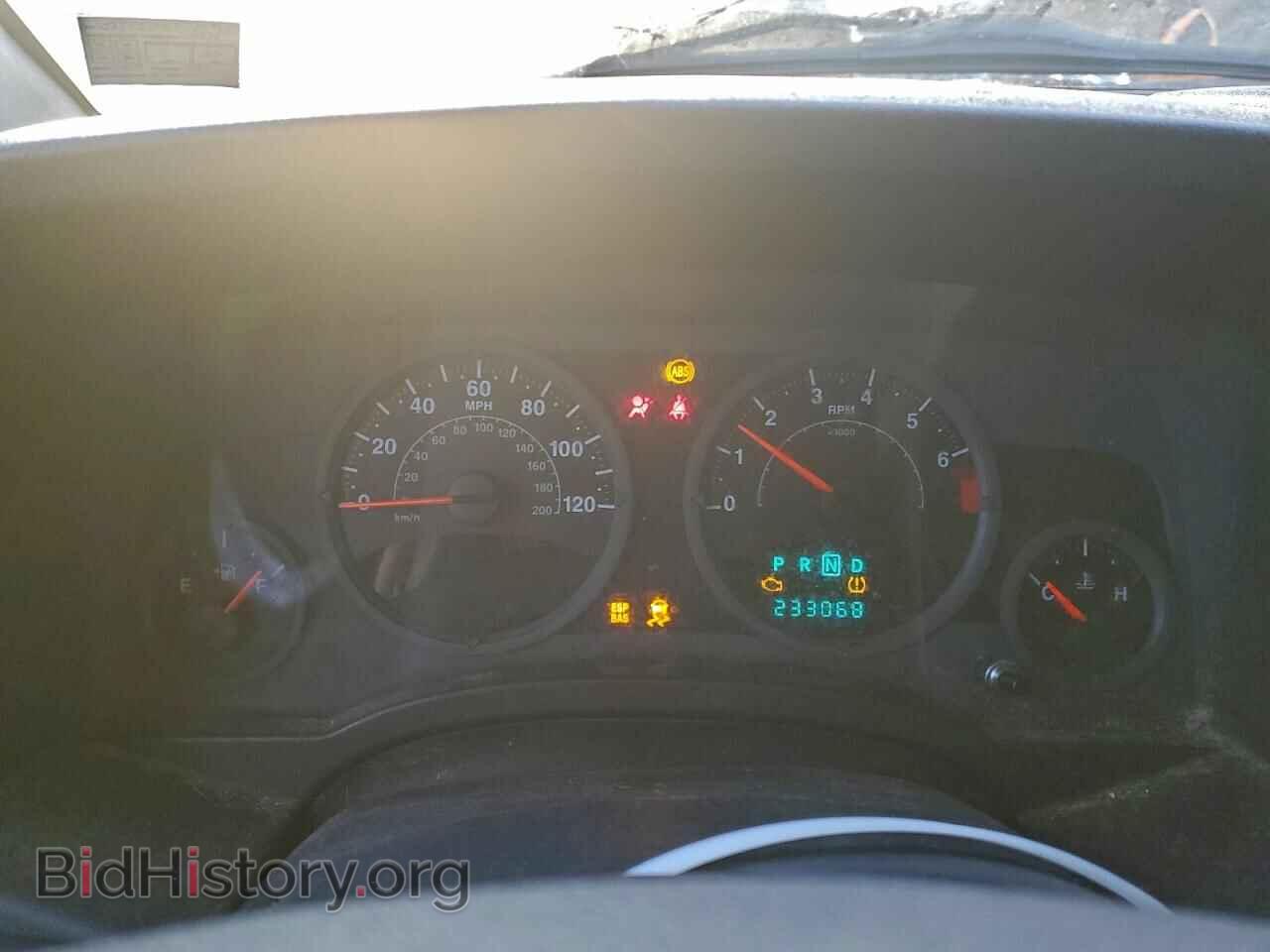 2008 JEEP COMPASS - VIN: 1J8FT47018D775967 - Фото 9