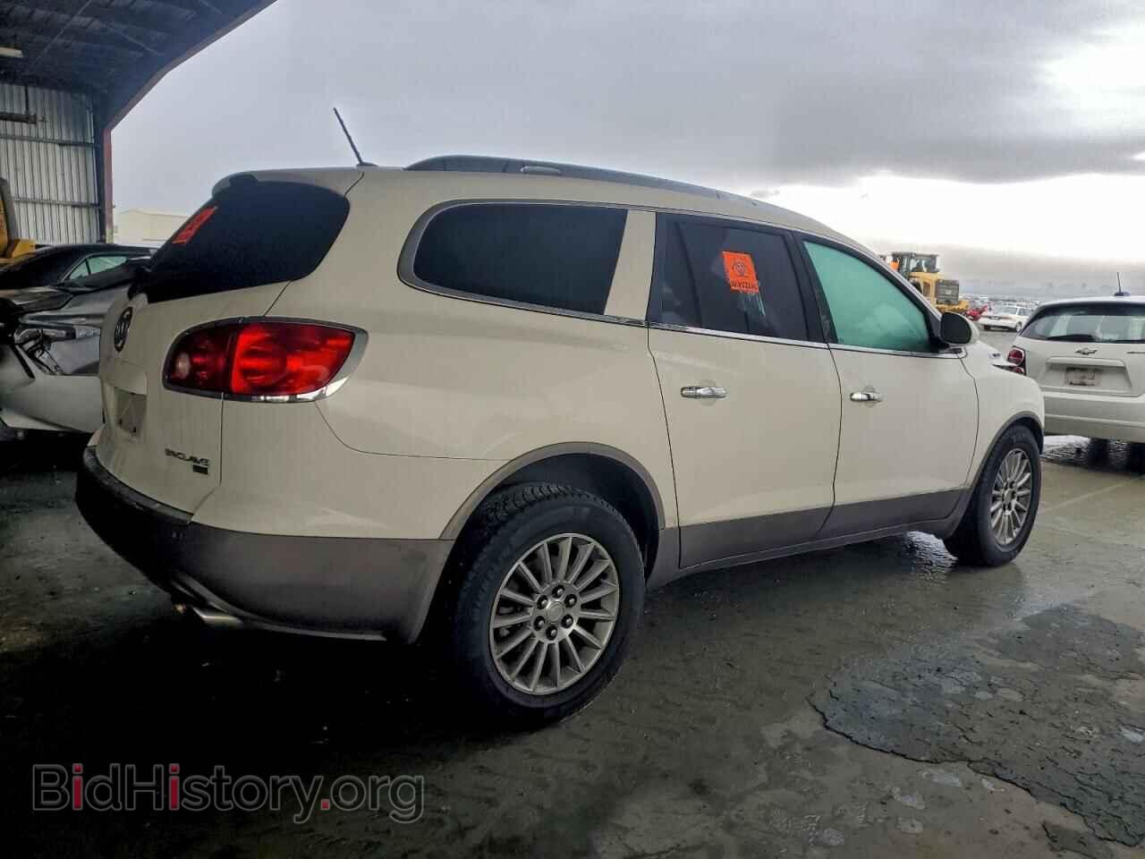 2011 BUICK ENCLAVE - VIN: 5GAKVBED0BJ372678 - Фото 3