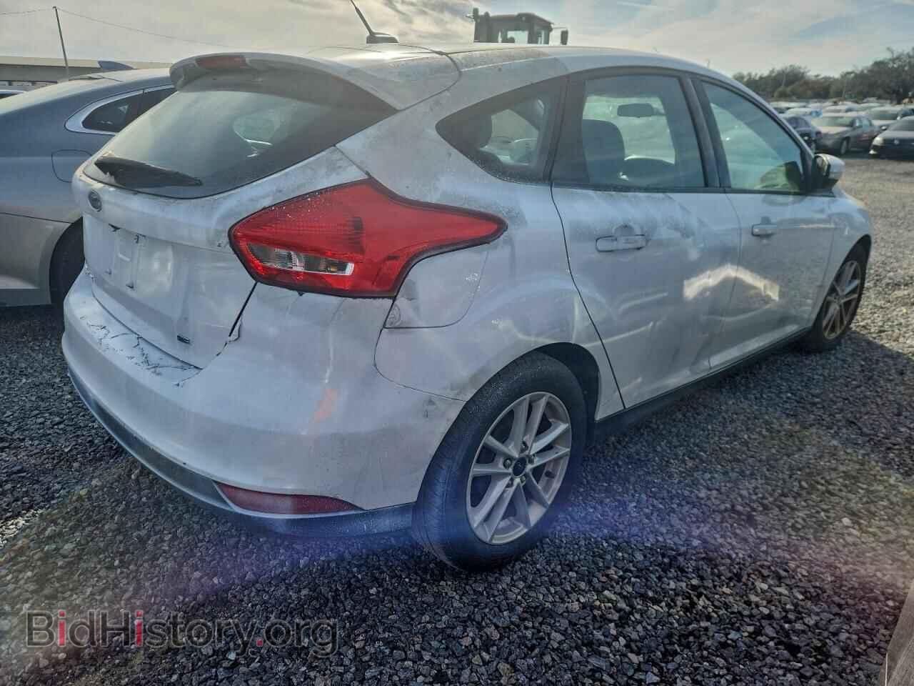2017 FORD FOCUS - VIN: 1FADP3K28HL228096 - Фото 3