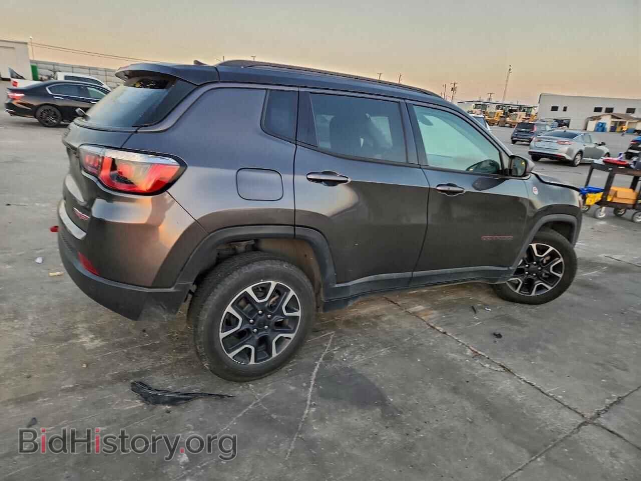 2019 JEEP COMPASS - VIN: 3C4NJDDB8KT816739 - Фото 3