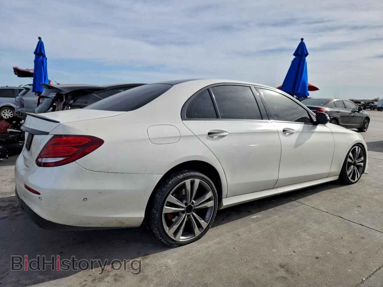 2019 MERCEDES-BENZ E-CLASS - VIN: WDDZF4JB3KA547487 - Фото 3