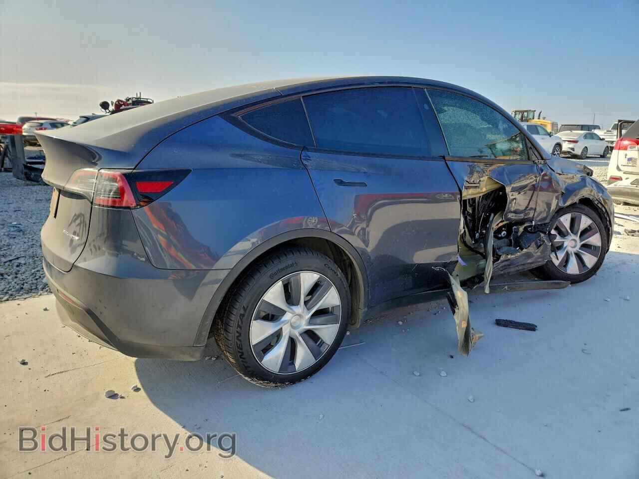 2023 TESLA MODEL Y - VIN: 7SAYGDEEXPA173272 - Фото 3