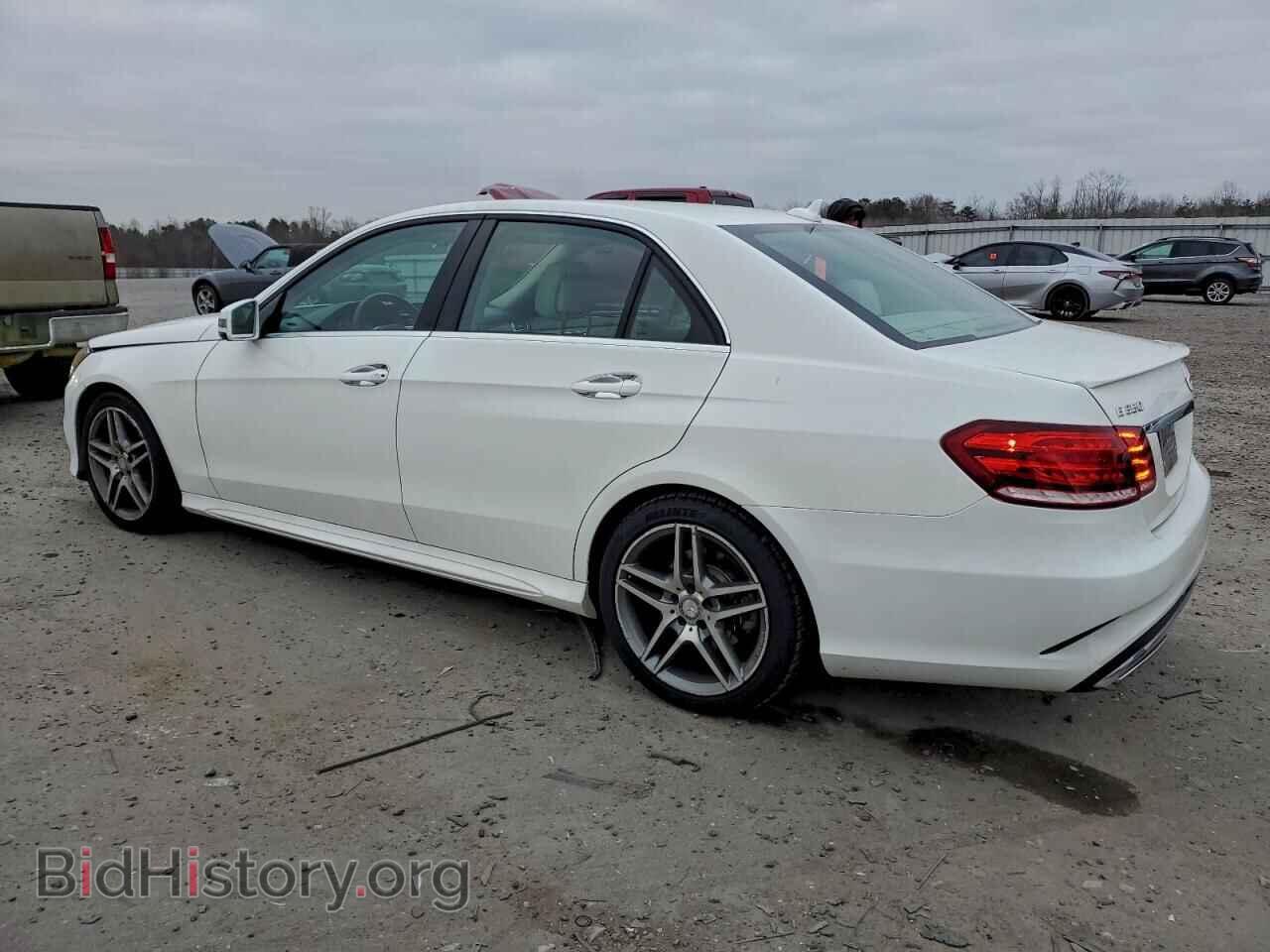 2014 MERCEDES-BENZ E-CLASS - VIN: WDDHF8JB3EB038095 - Фото 2