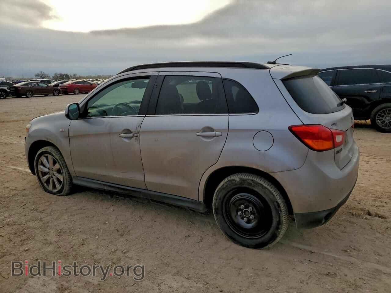 2013 MITSUBISHI OUTLANDER - VIN: 4A4AP4AU7DE012205 - Фото 2