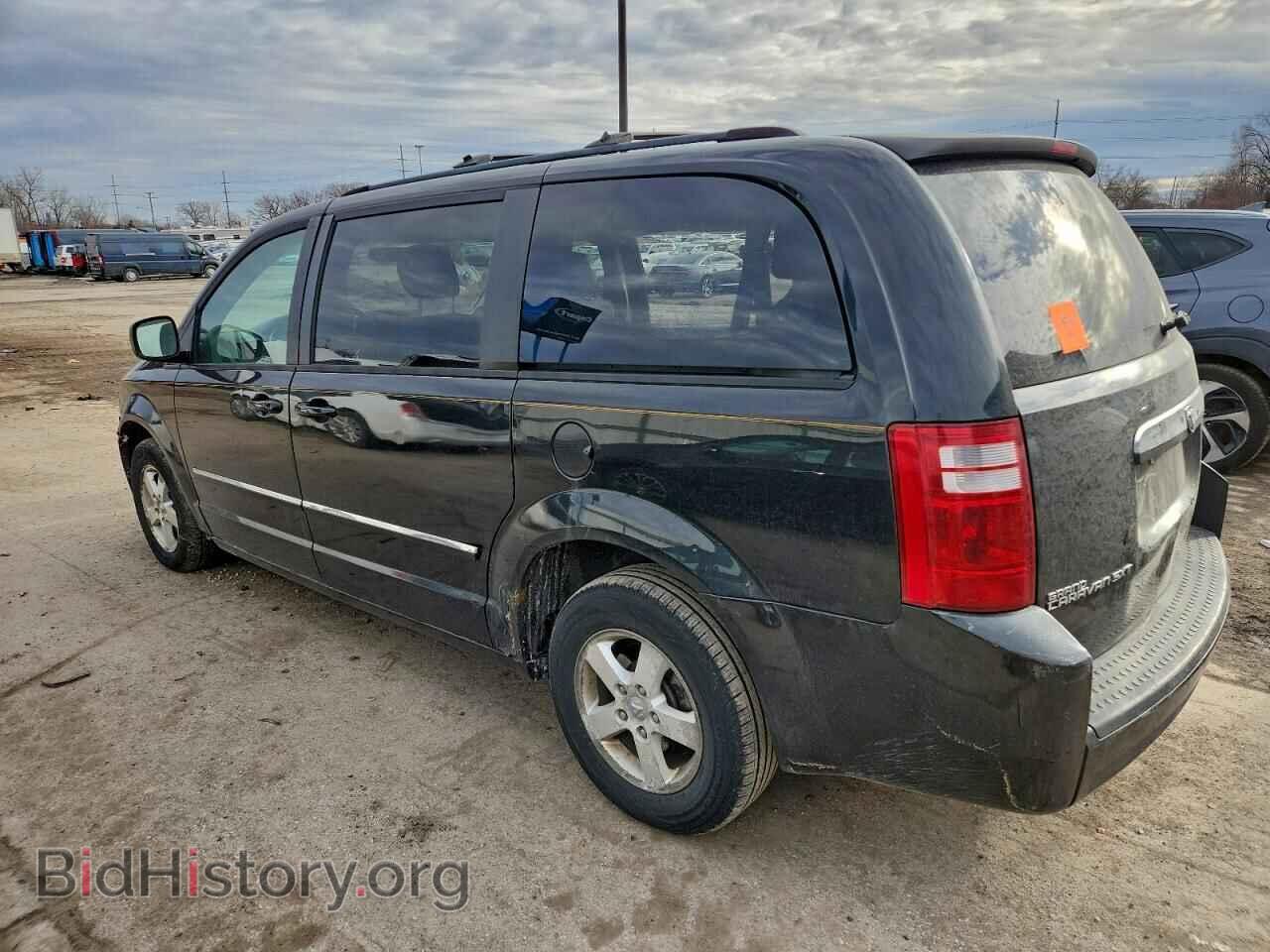 2008 DODGE CARAVAN - VIN: 2D8HN44PX8R649374 - Фото 2