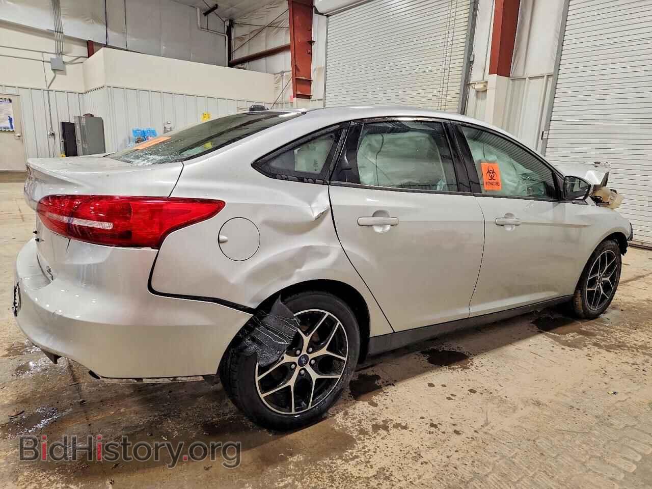 2018 FORD FOCUS - VIN: 1FADP3FE0JL201338 - Фото 3