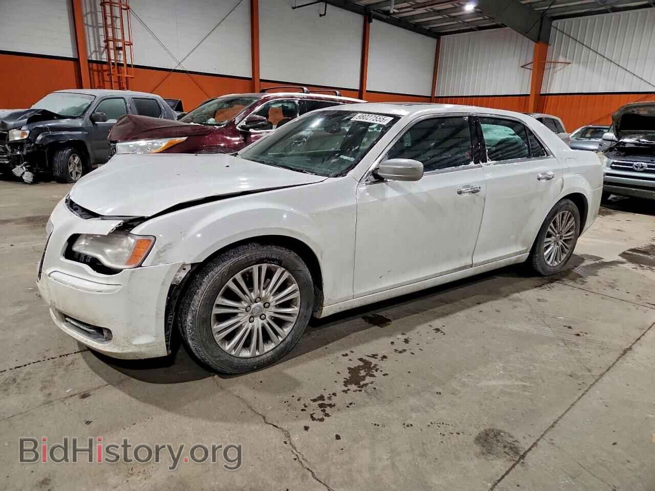 Фотография 2C3CCAKT9EH306137 - CHRYSLER 300 2014