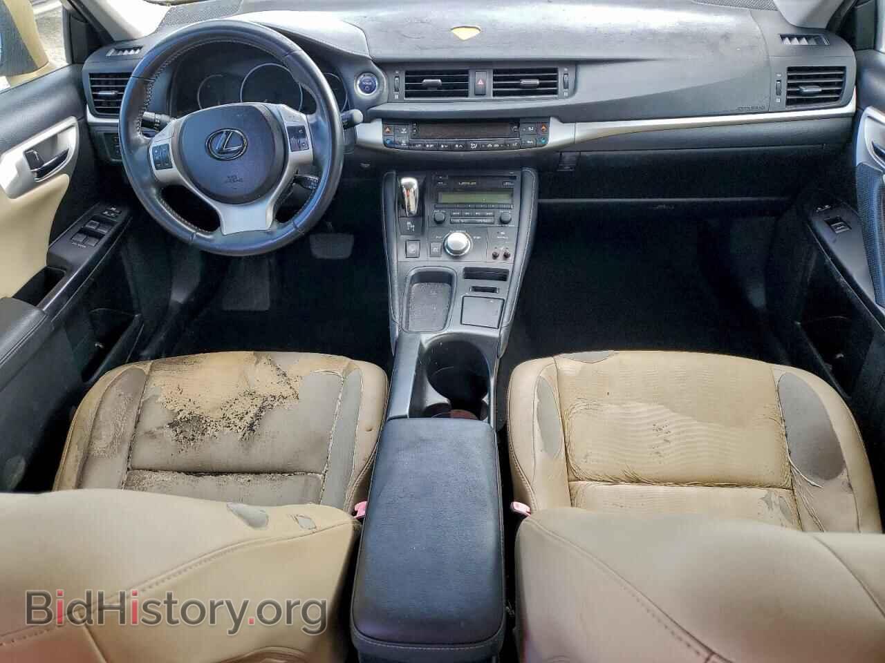 2011 LEXUS CT 200 - VIN: JTHKD5BH4B2029892 - Photo 8