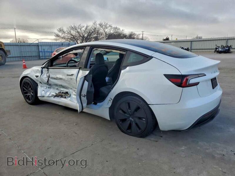 2024 Tesla MODEL 3 (VIN 5YJ3E1EA9RF869877) — фото 2 из 15