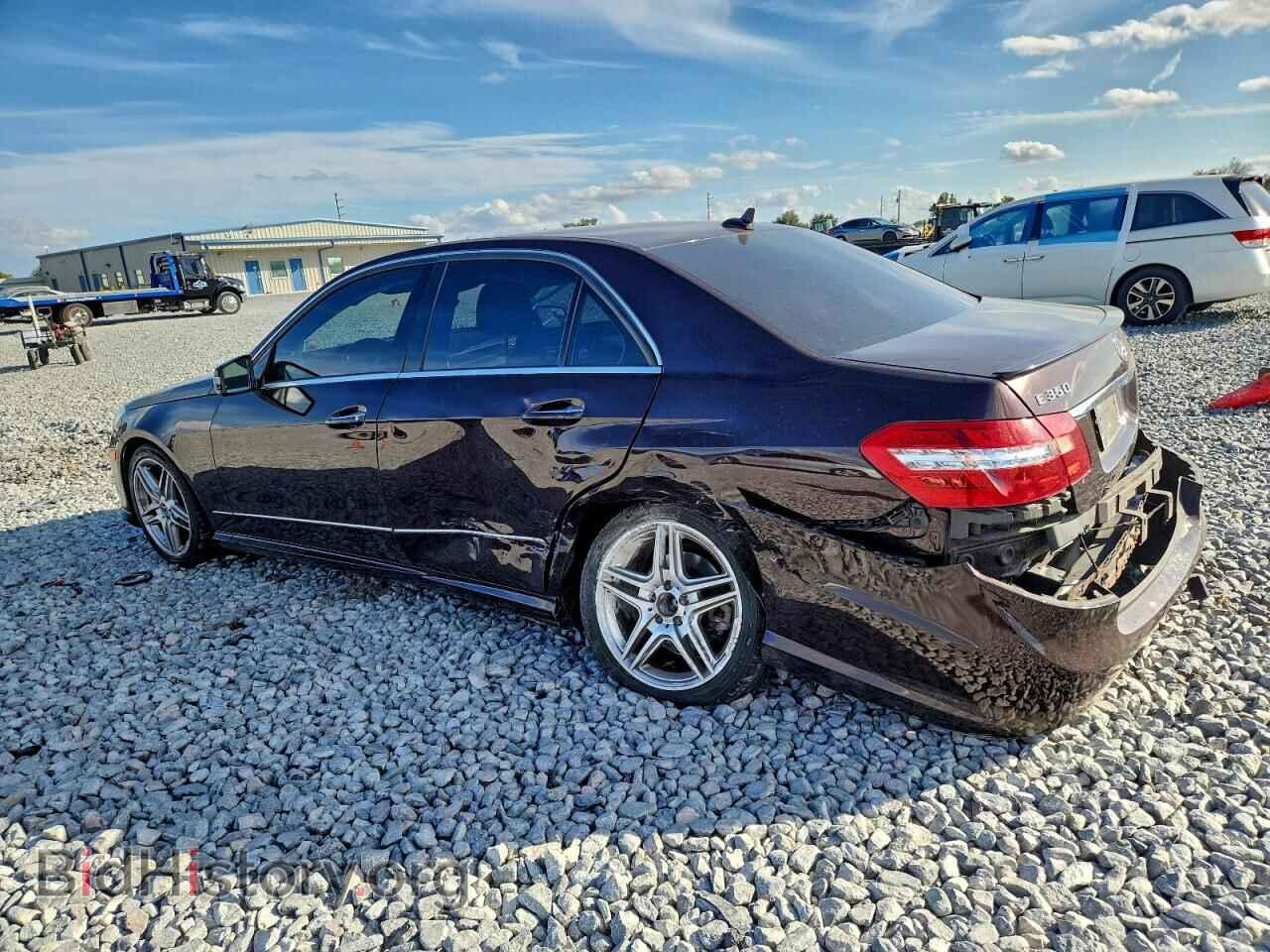 2013 MERCEDES-BENZ E-CLASS - VIN: WDDHF8JB7DA677357 - Фото 2