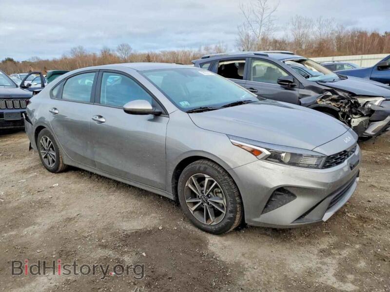 2024 Kia FORTE (VIN 3KPF24AD0RE717306) — photo 4 of 12