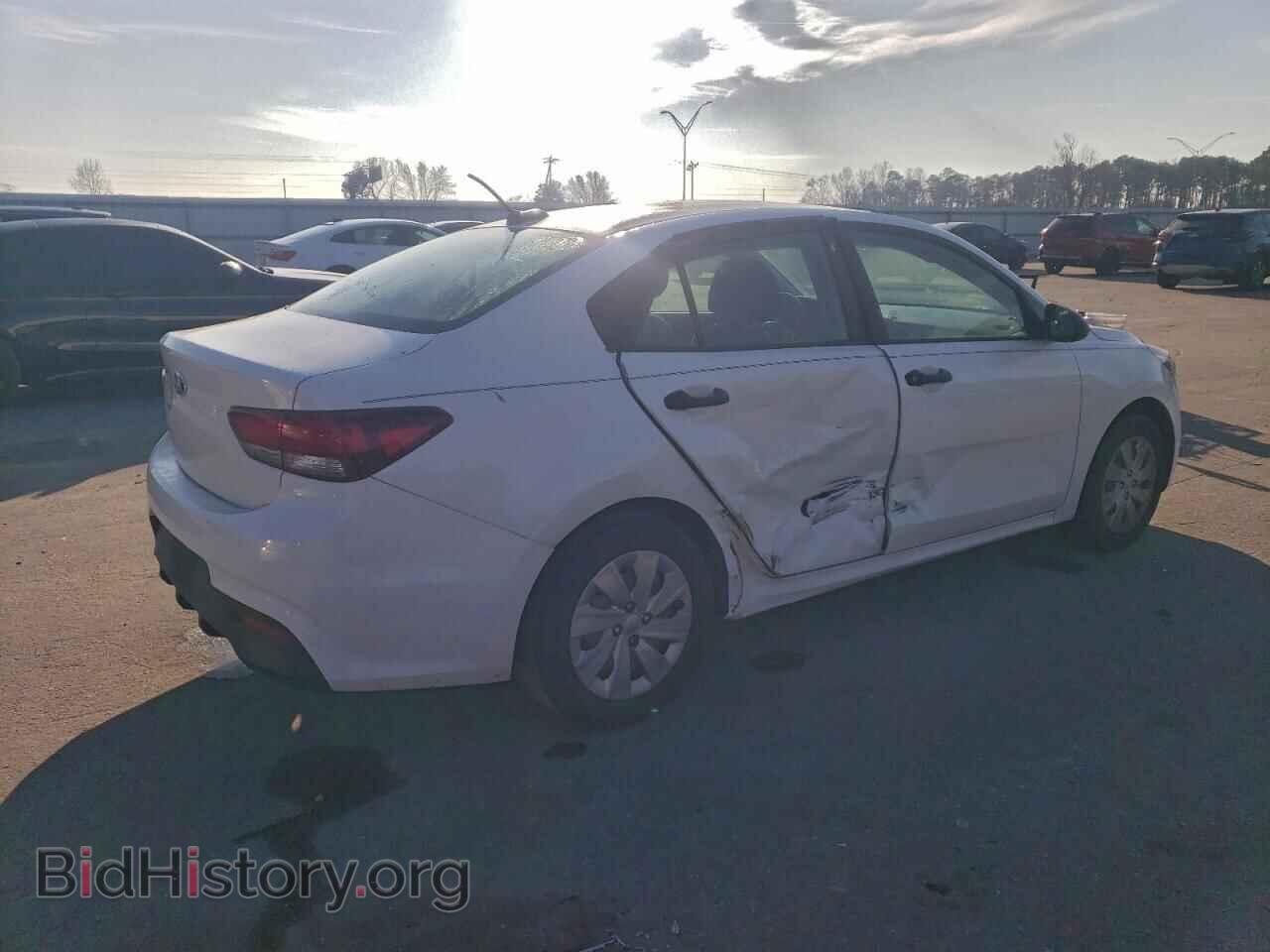 2018 KIA RIO - VIN: 3KPA24AB7JE054491 - Фото 3