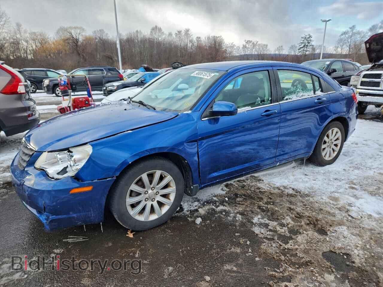 Photo 1C3CC5FB3AN192873 - CHRYSLER SEBRING 2010