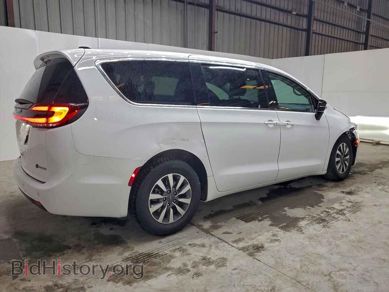 2024 CHRYSLER PACIFICA - VIN: 2C4RC1S78RR177848 - Фото 3