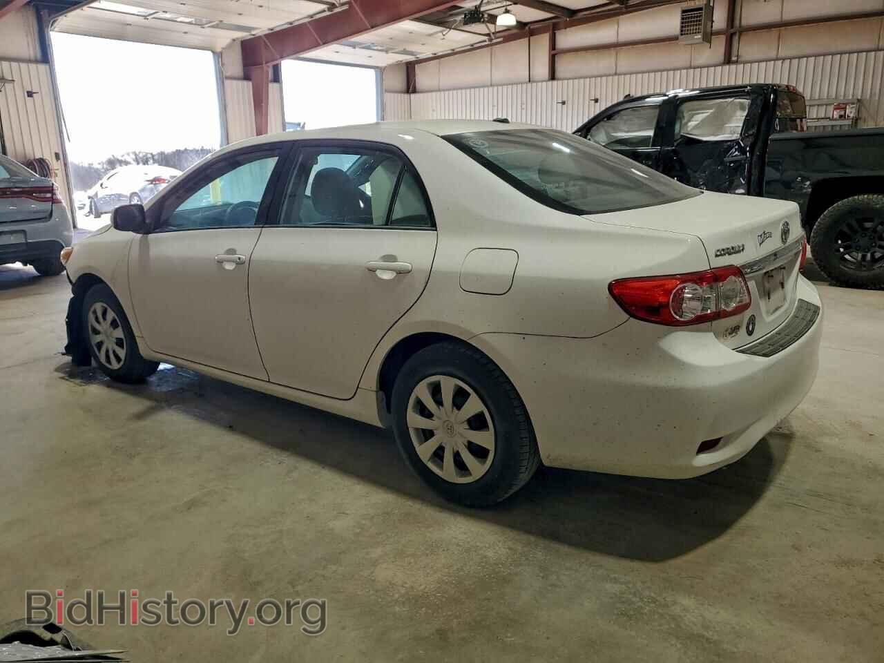 2011 TOYOTA COROLLA - VIN: 2T1BU4EE6BC641204 - Фото 2