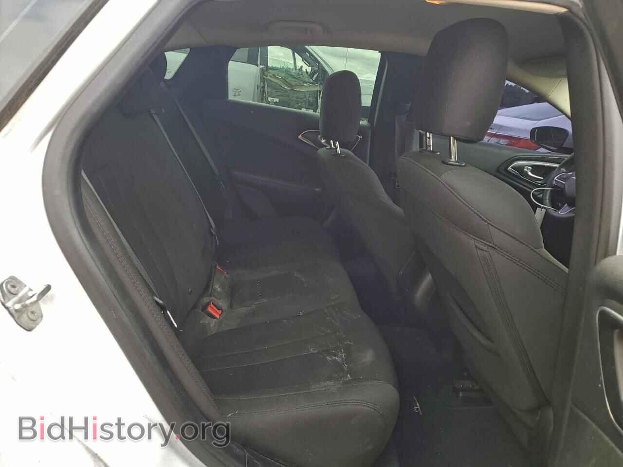 2016 CHRYSLER 200 - VIN: 1C3CCCAB5GN112705 - Фото 10